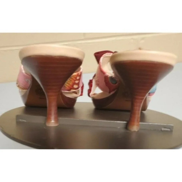 Morenatom Studio Scala Burgundy Ruffle Pink Print Kitten Heel Slides Sz38 (7) - Picture 3 of 11